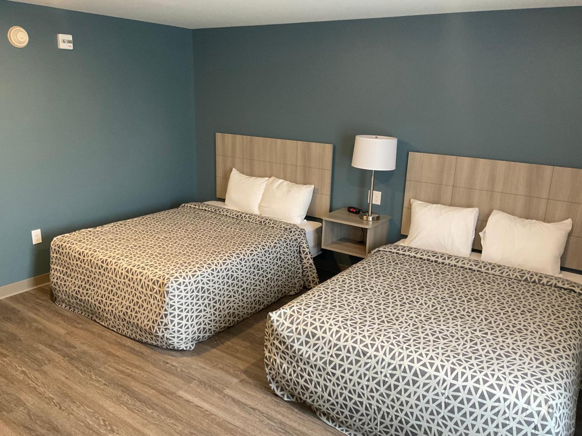 Woodspring Suites Winston-Salem Near Hanes Mall ภายนอก รูปภาพ
