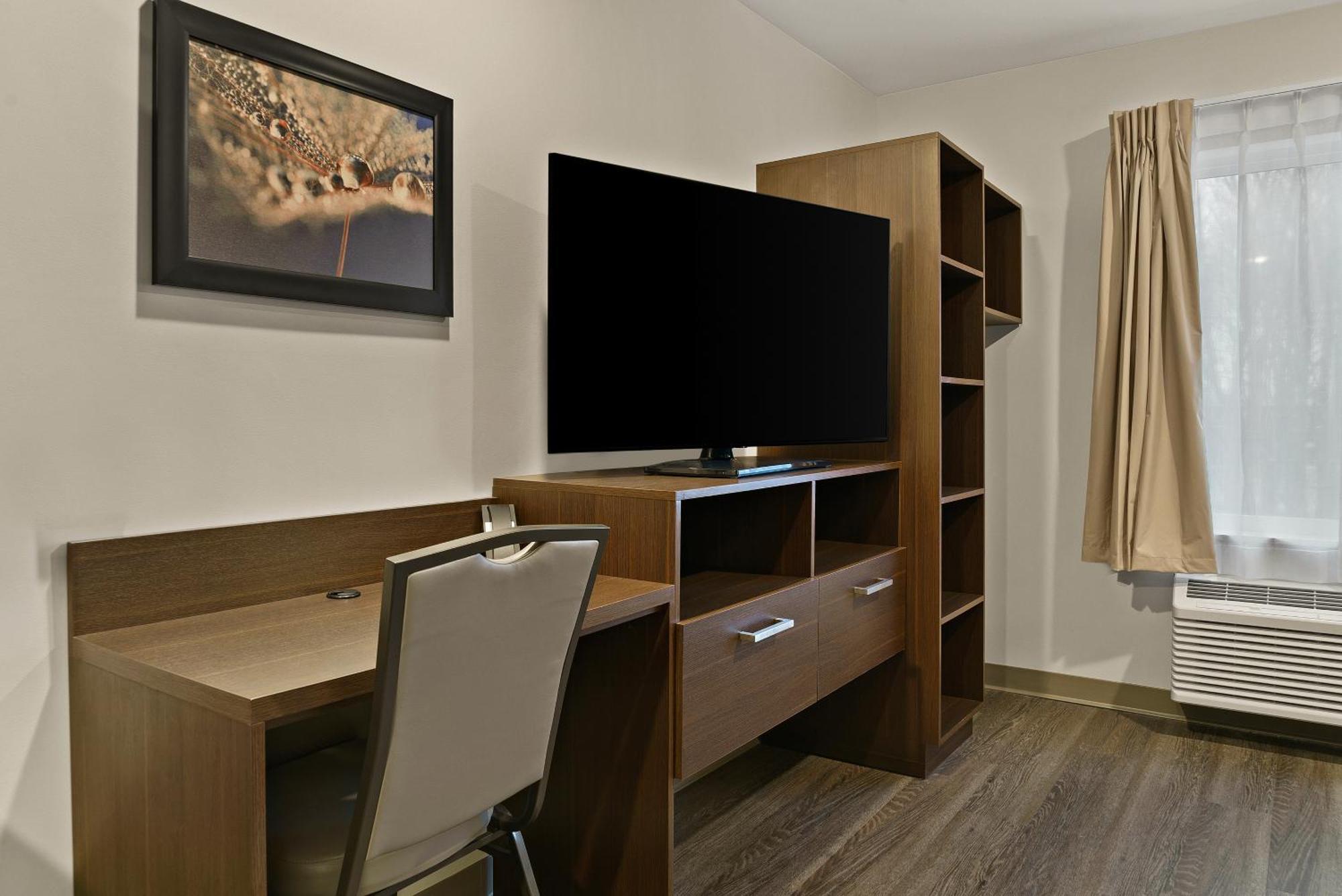 Woodspring Suites Winston-Salem Near Hanes Mall ภายนอก รูปภาพ