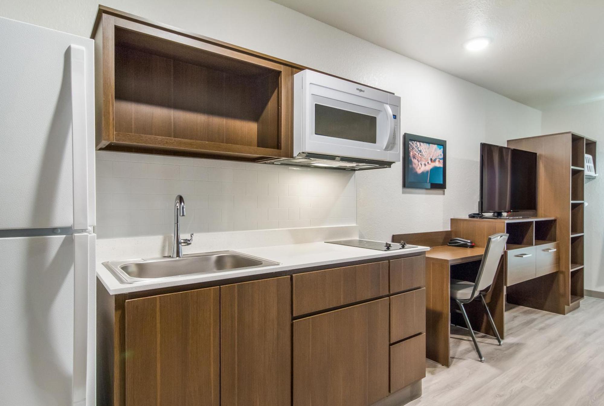 Woodspring Suites Winston-Salem Near Hanes Mall ภายนอก รูปภาพ
