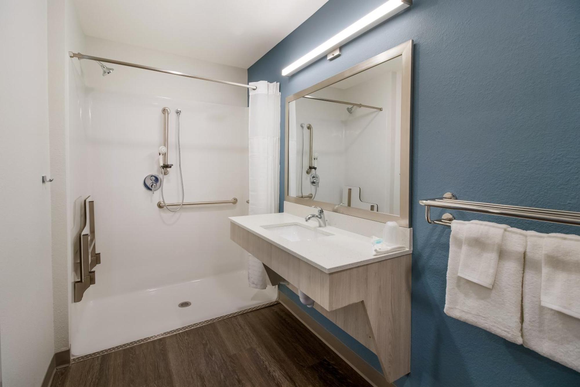 Woodspring Suites Winston-Salem Near Hanes Mall ภายนอก รูปภาพ